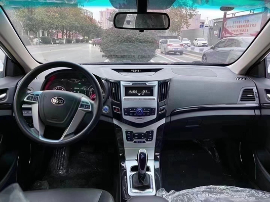 2019 BYD E5 450 400KM EV Car 0KM para la reventa Velocidad máxima 130KM/h 4 Puertas 5 Asientos Muy stock
