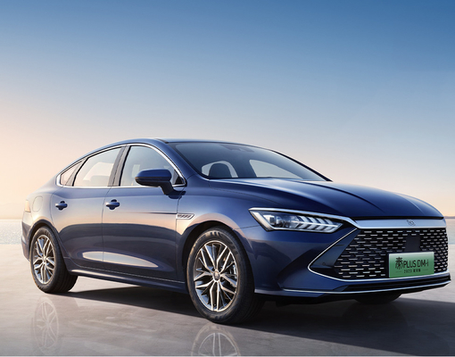2023 BYD Qin Plus DM-i Campeón PHEV Limousine hecho en híbrido 55KM/120KM 4 puertas 5 asientos