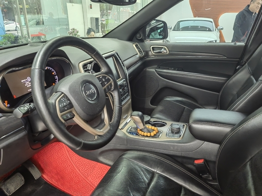 JEEP Grand Cherokee 2017 Modelo 3.0L 4X4 AWD En perfecto estado Par máximo de 200-300Nm