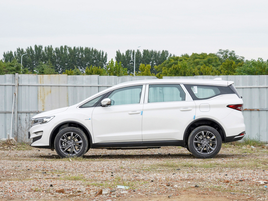 2023 Geely Jiaji Plug In Hybrid 1.5TD PHEV de 5 puertas y 6 asientos con 190 kW de potencia total del motor