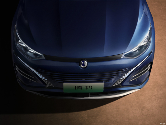 2023 Byd Denza N8 SUV PHEV de 5 puertas y 6 asientos 1.5T 4WD AWD Velocidad máxima 190KM/h y CLTC 216KM