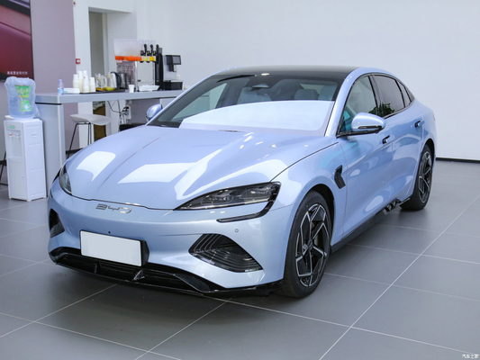 Necesitas 2022 BYD Seal Largo alcance 700km AWD Coche eléctrico con 230KW de potencia total del motor