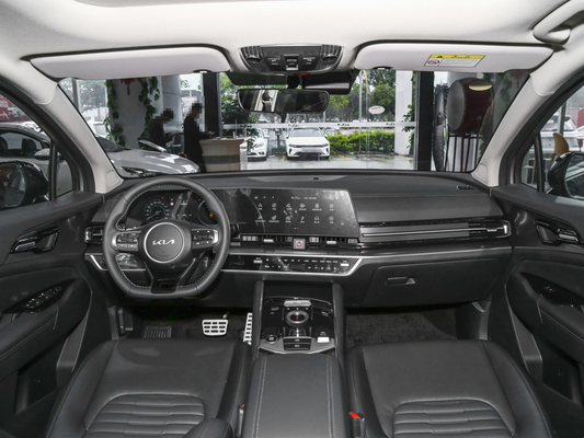 1622kg Peso de la corta 2.0L SUV de cilindrada del motor listo para el envío 2023 Kia Sportage coche usado