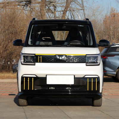 Mini coches eléctricos económicos Wuling Hongguang Mini EV faro LED 200km 300km