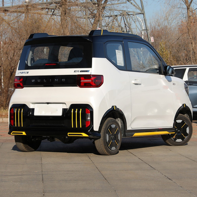 Mini coches eléctricos económicos Wuling Hongguang Mini EV faro LED 200km 300km