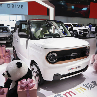 Listo para el envío 2022 Geely Panda Mini EV 4 asientos Pure Car eléctrico 120km / 200km alcance