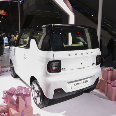 Listo para el envío 2022 Geely Panda Mini EV 4 asientos Pure Car eléctrico 120km / 200km alcance