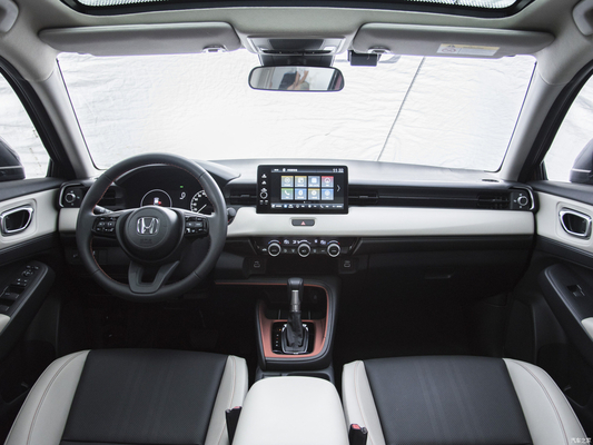 Honda VEZEL 2023 Elite Edition 1.5L CVT SUV con neumáticos R17 y luces diurnas LED