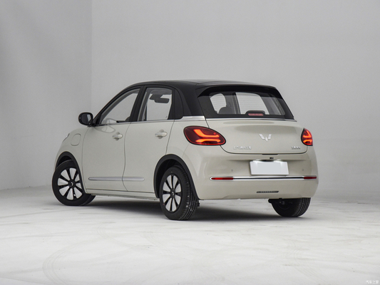 2023 Wuling Bingo Mini EV CLTC 333km Cinco puertas Cuatro asientos Energía Pequeño coche eléctrico puro