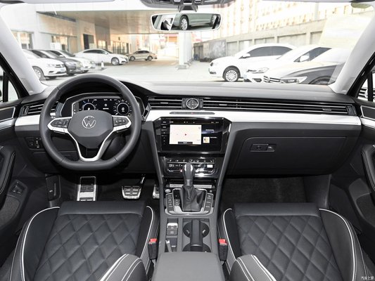 116KW potencia total del motor 2022 Magotan híbrido enchufable GTE de lujo de 4 puertas y 5 asientos