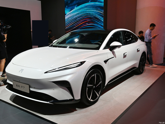 2024 Feifan F7 Saic Rising Auto Coche eléctrico para adultos Velocidad máxima 200 KM/h 5 asientos