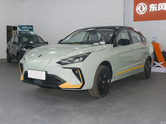 Como imagen 2023 Dongfeng Aeolus E70 Yizhi Versión 420KM duración de la batería Tipo de combustible híbrido