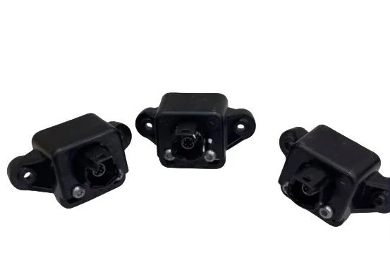 Accesorios para automóviles 100% Filtro de aire Kit de carrocería Parachoques Absorbedor de choques Faros Puertas de repuesto