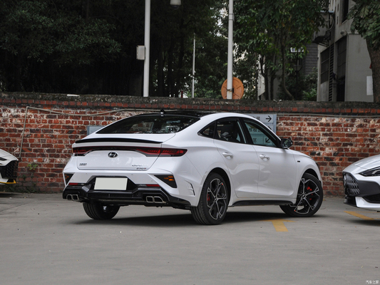 2023 Hyundai Lafesta 270T N Line DLX de lujo sedán de 4 puertas de gasolina coche de conducción izquierda 5 bolsas de aire