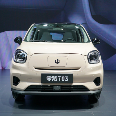 Cámara trasera y dirección izquierda Leapmotor T03 4 asientos Pequeño coche eléctrico eléctrico para adultos