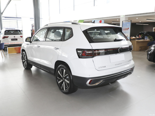 2023 Volkswagen Tharu 300TSI 2WD Moon Version SUV con aire acondicionado automático