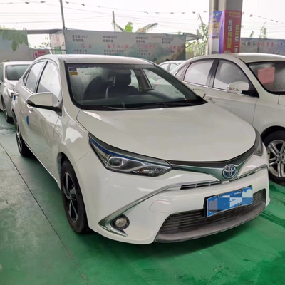 2017 Modelo 1.8L Vehículos híbridos Toyota Corolla Levin E-CVT Transmisión Coches usados