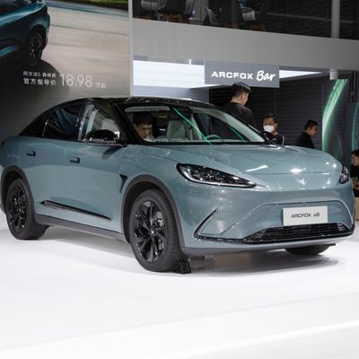 Energía Baic Arcfox Alpha S 735E 160KW EV Auto de alta velocidad Gran espacio Dirección izquierda Largo alcance
