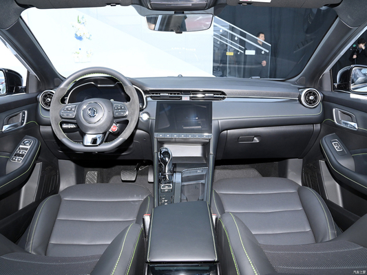 2023MG6 1.5T XLINE 5 puertas 5 asientos Hatchback Automóvil de gasolina con 5 bolsas de aire fabricado