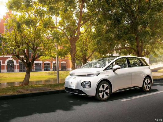 Conducción izquierda Mini Ev Hatchback Wuling Baojun Nube Yunduo Pure Car eléctrico de cuatro puertas de cinco plazas