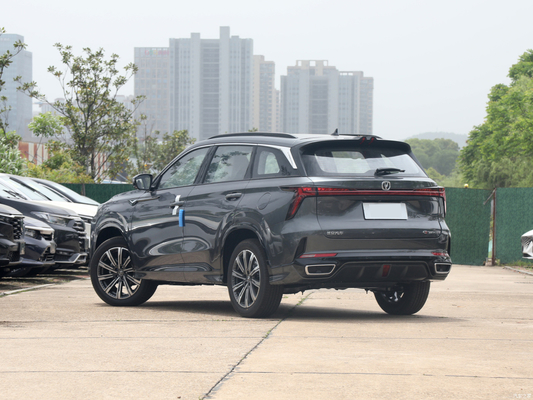 2023 Tercera generación de Chang'an Gasolinacs75PLUS SUV automático de lujo con motor Turbo 1.5T