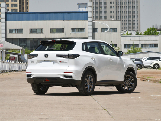 Pantalla táctil y luz diurna LED 2023 Chang'an CS55PLUS 1.5T DCT SUV versión juvenil