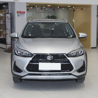 2022 Toyota YARiS L 1.5L Aire acondicionado manual líder PLUS pequeño SUV de 4 puertas y 5 asientos