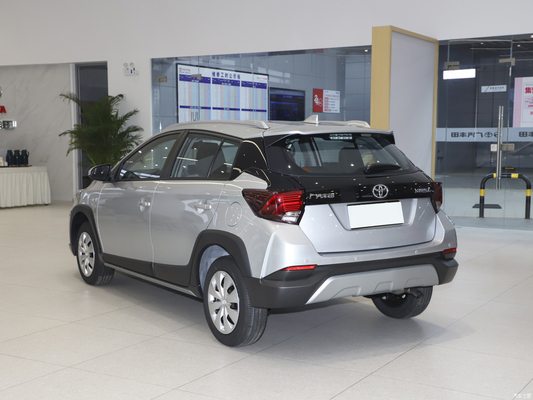2022 Toyota YARiS L 1.5L Aire acondicionado manual líder PLUS pequeño SUV de 4 puertas y 5 asientos
