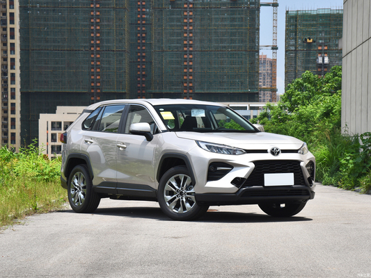 Toyota Wildlander 2.0L de 2023 versión líder con volante multifunción