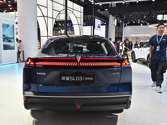 2023 Shenlan SL03 Coche eléctrico 515KM 5 puertas 5 asientos sedán con 190 kW de potencia total del motor