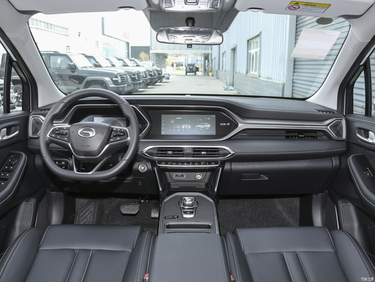 Hecho 2023 GAC Trumpchi GS4 SUV de gasolina con aire acondicionado automático y pantalla táctil