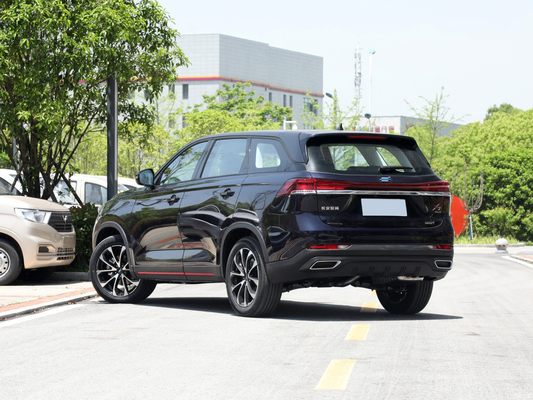 5 puertas 5 asientos SUV 2023 Changan Oshan X7 Plus Coche de gas con 4730 * 1870 * 1720mm Dimensiones
