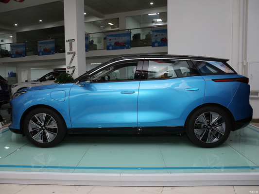 2020 SUV Limousine Pentium E01 con alcance de 450KM y velocidad máxima de 170KM/h 4639*1880*1640mm