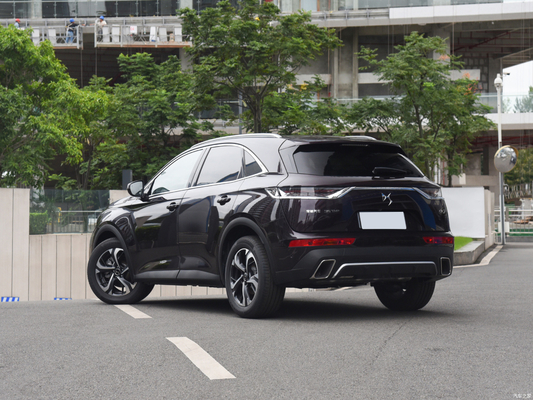 2022DS7 35T HP Montmartre SUV del décimo aniversario con dirección izquierda y rendimiento