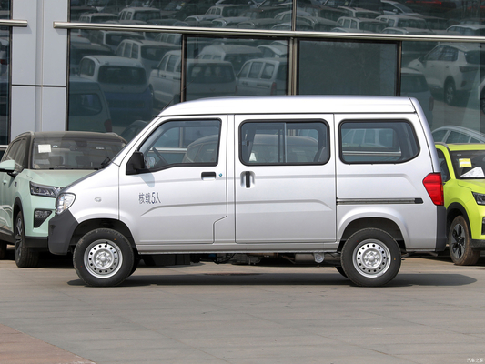 75KW Potencia total del motor 2023 Wuling VAN Furgoneta izquierda con 5 asientos y puerta corredera lateral