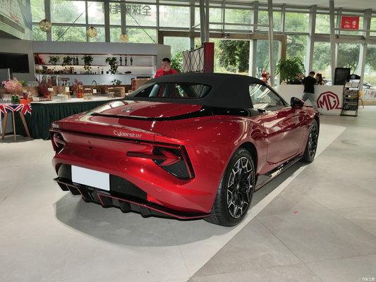 2023 MG Cyberster de vanguardia de los coches eléctricos deportivos con 501 km CLTC y diseño 4WD