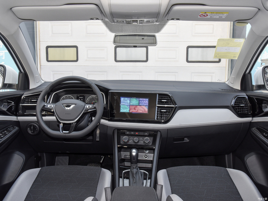 2023 Jetta VS7 280TSI versión empresarial automática con estructura integral de la cabina del cuerpo