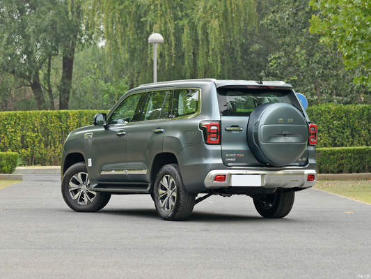 BAIC BJ60 2.0T SUV todoterreno de gran cilindrada fabricado en con 5 asientos y gran espacio
