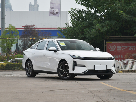 Geely Galaxy L6 2023 60km Híbrido PLUS Limousine Como imagen 1.5T Coche eléctrico para CLTC 60k