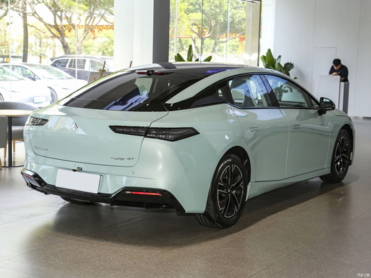 2023 GAC Aion Hyper GT 560 Automóvil de energía híbrida con tracción trasera y 5 asientos