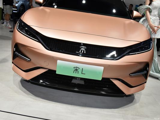 BYD Song L 5 asientos 4x4 SUV 4WD 2024 550 km 662 km 602 km Potencia total del motor KW 150 Como en la imagen