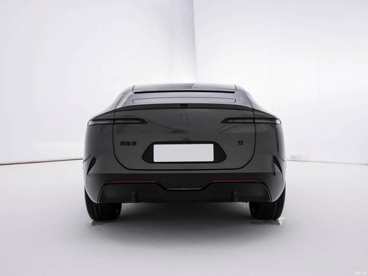 2023 Avatar 12 SUV con doble motor y 425KW de potencia total en el modelo lanzado por Huawei Changan