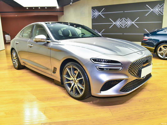Asientos de cuero y Euro VI Standard Genesis G702023 2.0T Sedan con motor con tracción trasera