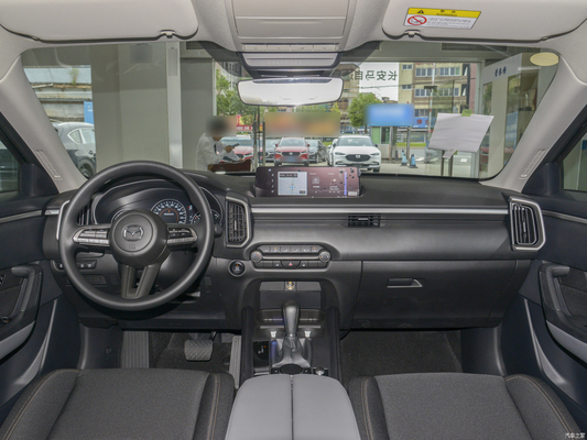 Cómodo 2023 CX-50 SUV de gasolina con retrovisor eléctrico y dirección izquierda