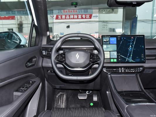2023 LIVAN7 Chiyue Edition SUV de 5 puertas y 5 asientos con alcance de 450KM y carrocería de 4690*1892*1650mm