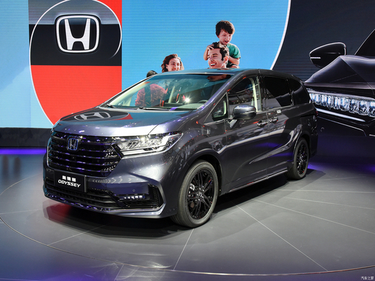 Ventana delantera eléctrica y sistema de entretenimiento del automóvil 2024 Honda Odyssey 2.0 Rui Enjoy Edition SUV de 5 puertas y 7 asientos