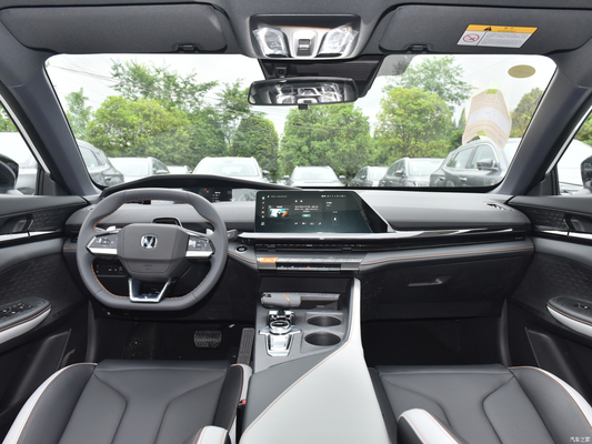 2023 Changan Uni-v 1.5T Hatchback Limousina de gasolina con control de velocidad ACC como imagen