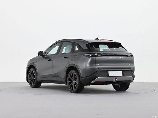 Potente ARCFOX Alpha T5 MAX SUV eléctrico puro con un alcance de 660KM y 200KW de potencia del motor