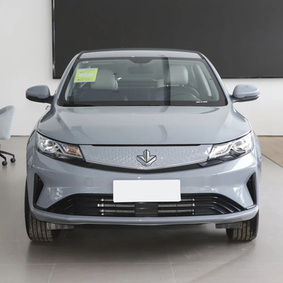 Descubra el Maple 60s PRO su opción definitiva para coches eléctricos de 5 plazas en 2022