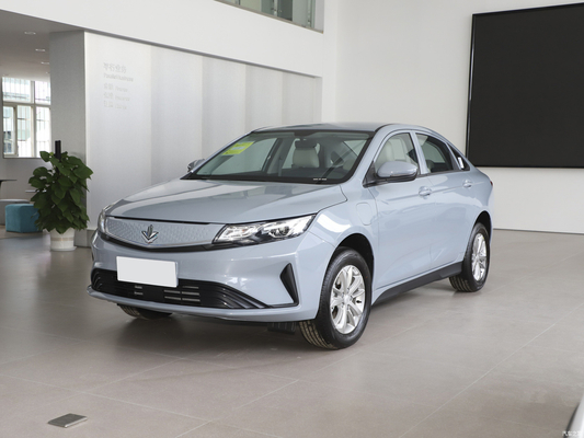 Descubra el Maple 60s PRO su opción definitiva para coches eléctricos de 5 plazas en 2022
